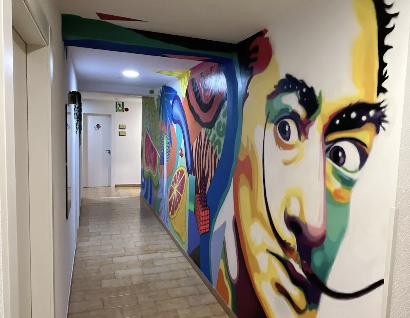 Residencia universitaria Pink and Lemon en Granada